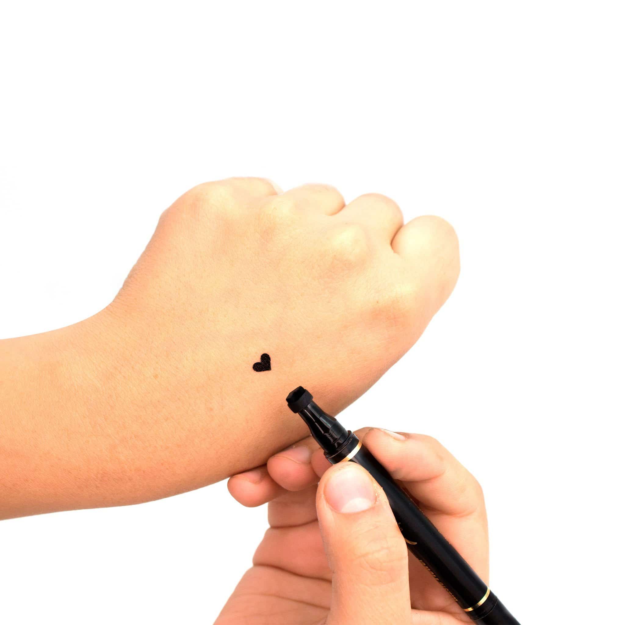 Liquid Eyeliner Tattoo Seal - MÓA MOA