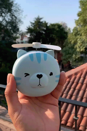 ventilador de mano con luz y espejo - MÓA MOA